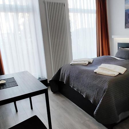 6 Rooms Apartments Berlin Extérieur photo