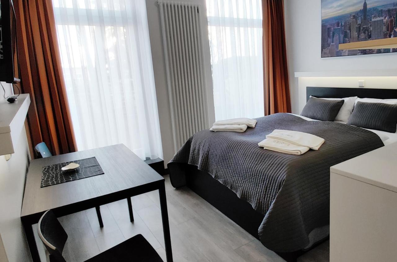 6 Rooms Apartments Berlin Extérieur photo